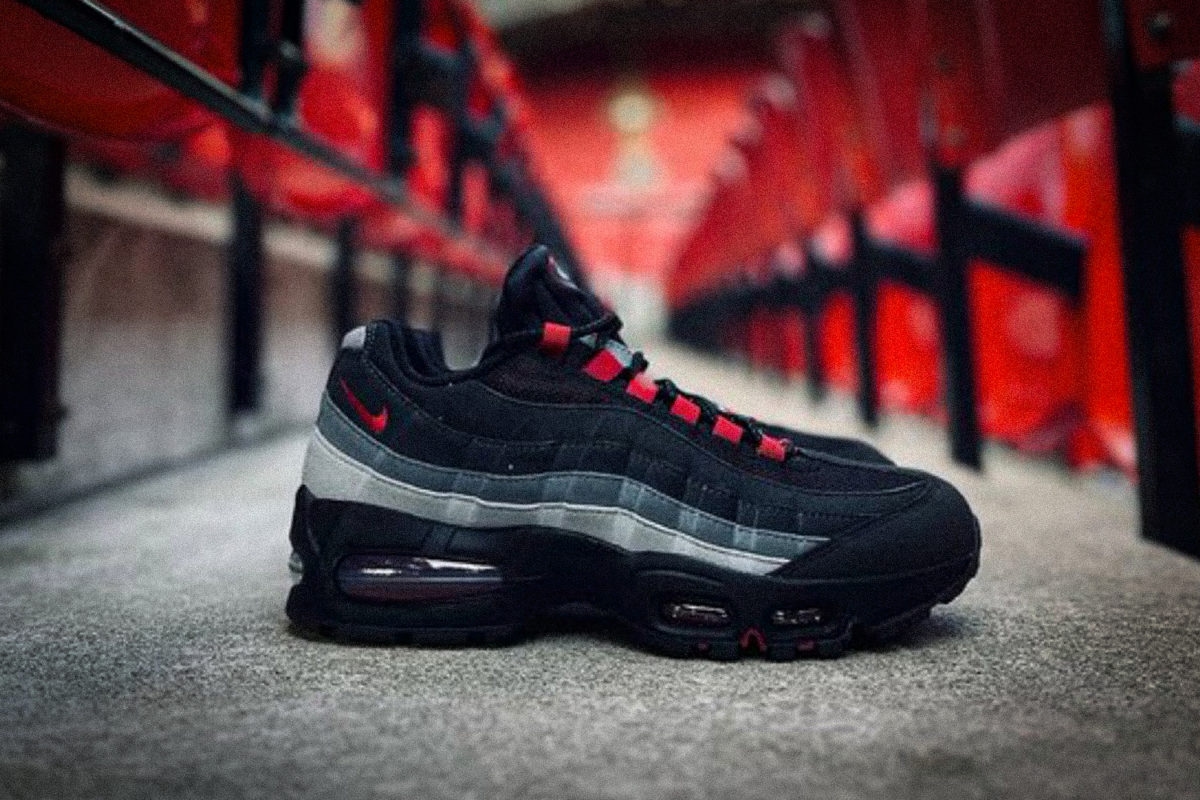 De release van de Liverpool F.C. x Nike Air Max 95 komt dichterbij