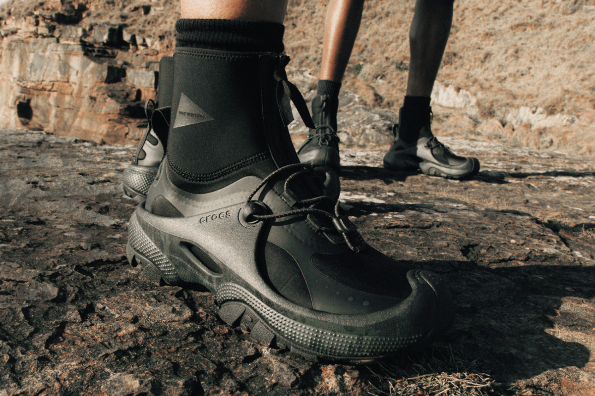 END. viert 20-jarig bestaan met Crocs en and Wander in 'North Sea' collectie