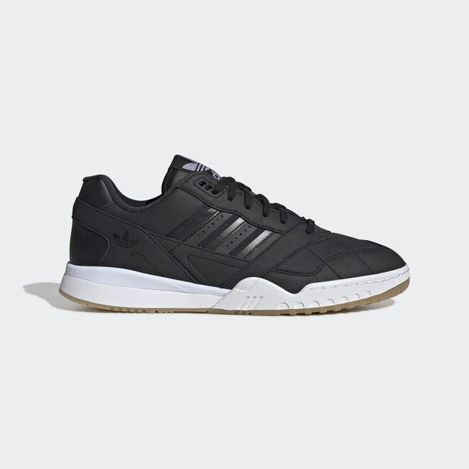 adidas A.R. Trainer EE5404