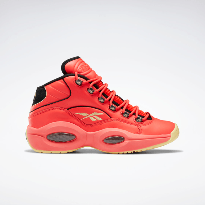 Reebok Hot Ones Question Mid Schoenen GV7093