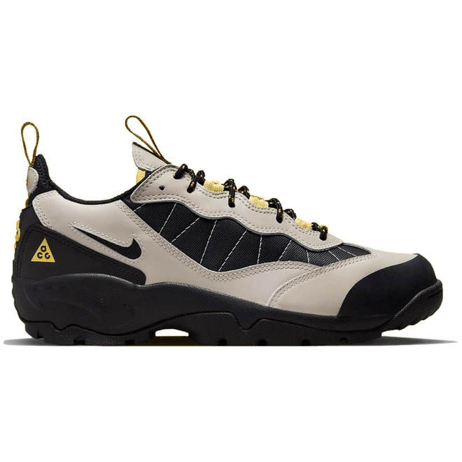 Nike ACG Air Mada Low Light Bone Black Celery DO9332-001