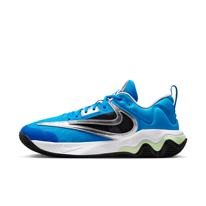 Giannis Immortality 3 Basketball DZ7533-400