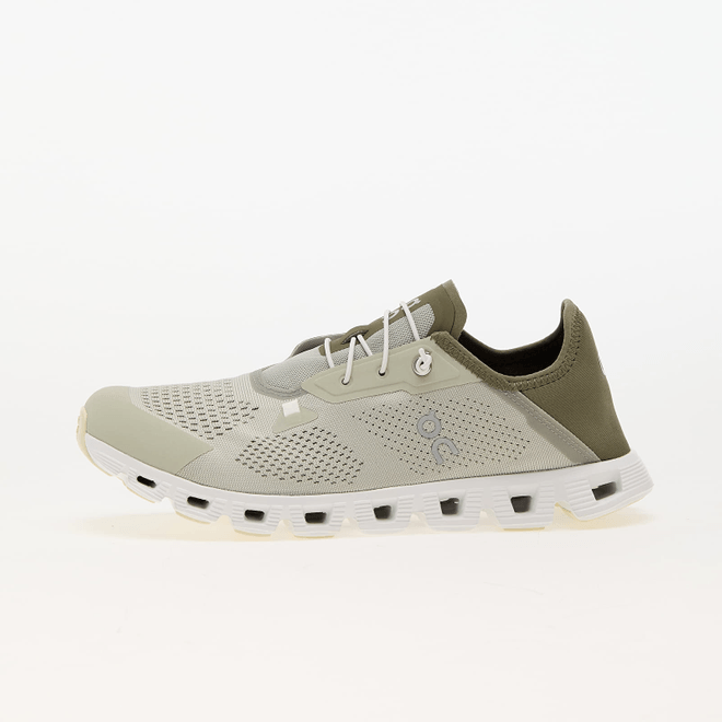 On M Cloud 5 Coast Chalk/ Olive 3MD10532821