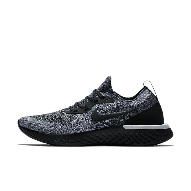 Nike Epic React Flyknit  AQ0070-011