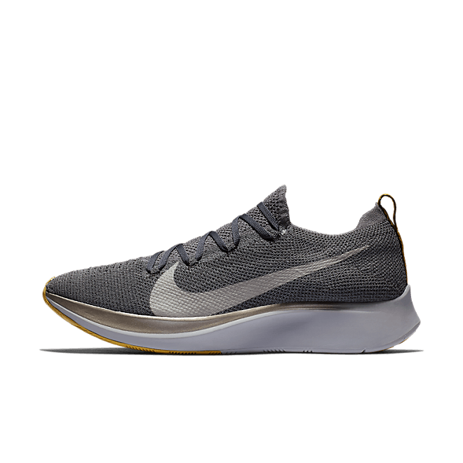 Nike Zoom Fly Flyknit  AR4561-002