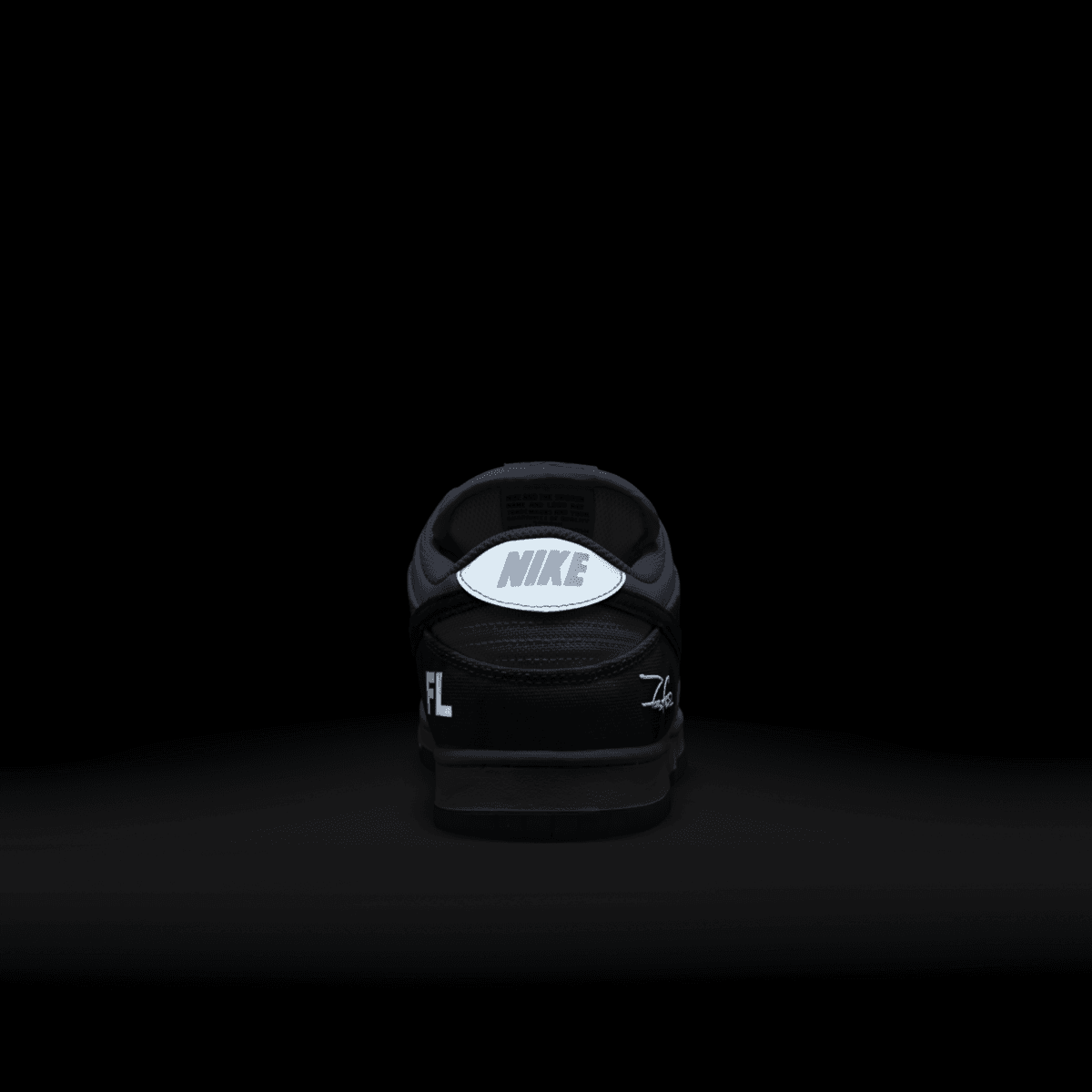 Futura x Nike SB Dunk Low