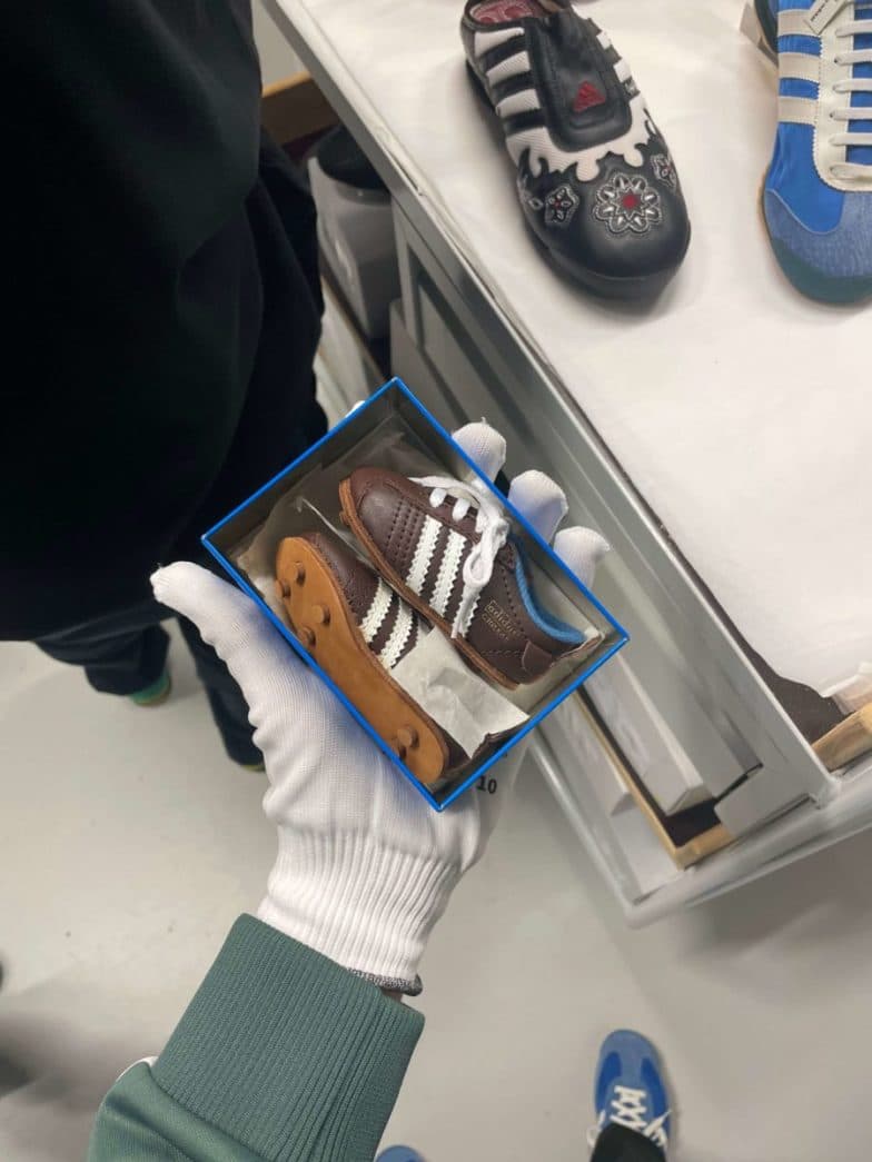 adidas World Headquarters Sneakerjagers