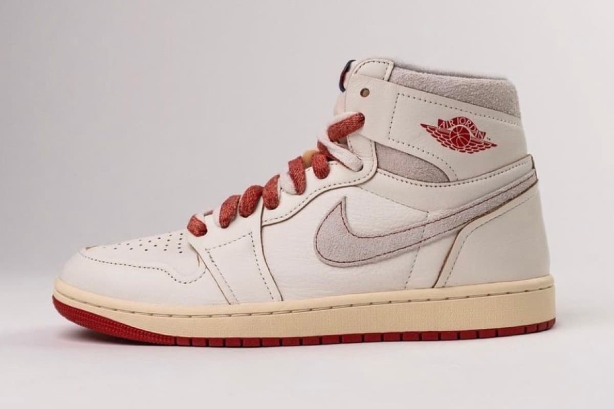 Air Jordan 1 High OG Rare Air Cinnabar