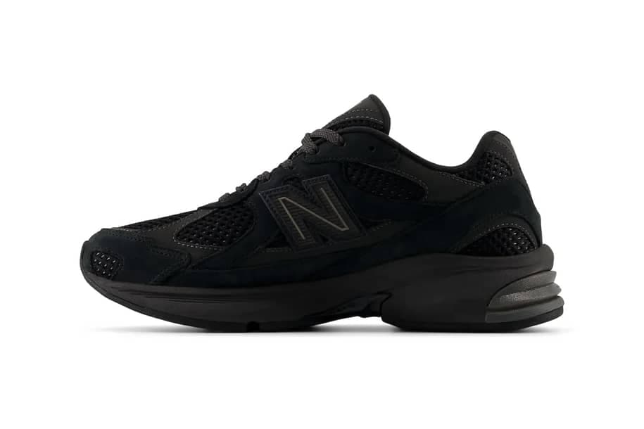 New Balance 2010 ‘Black’ sneaker