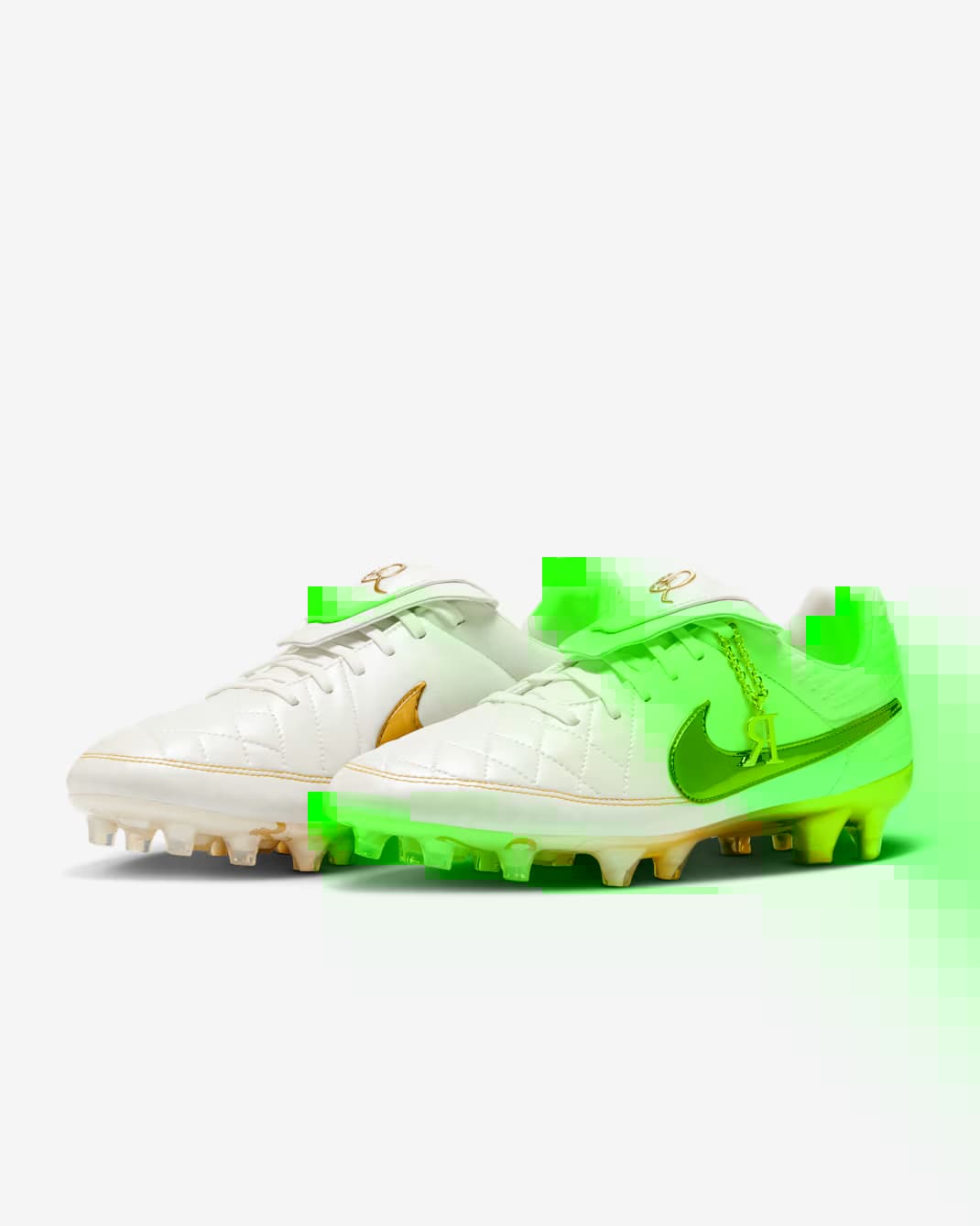Ronaldinho x Nike Tiempo Legend SE 'Touch Of Gold'