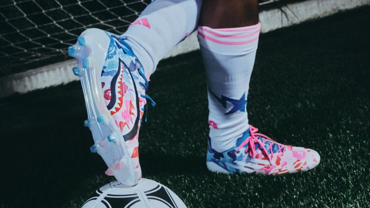 BAPE x adidas voetbalcollectie 2025