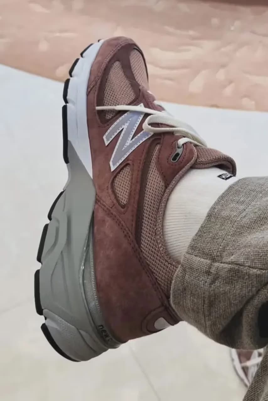 Ronnie Fieg x New Balance 990v4