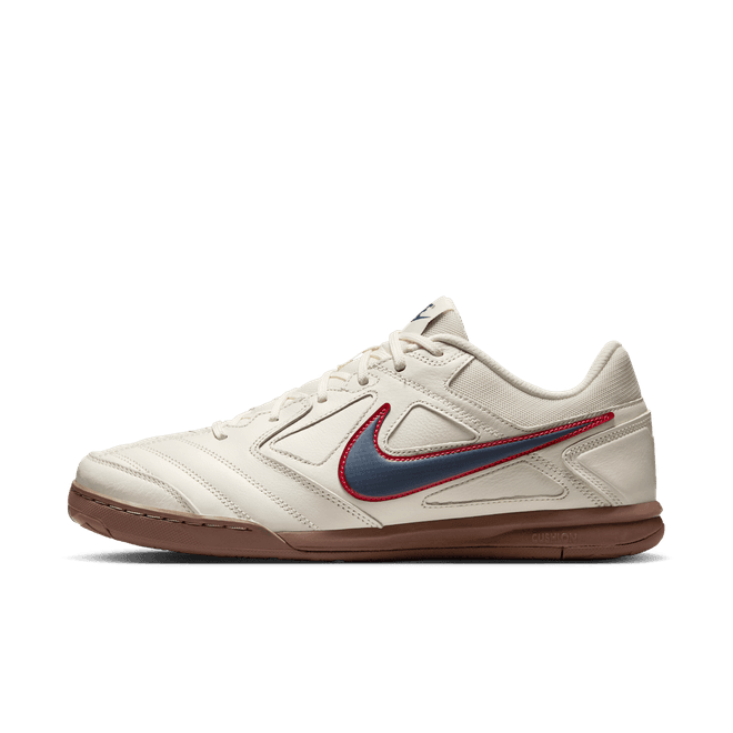 Nike Gato