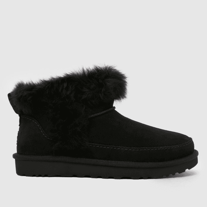 UGG® Classic Ultra Mini Chalet Boot Black