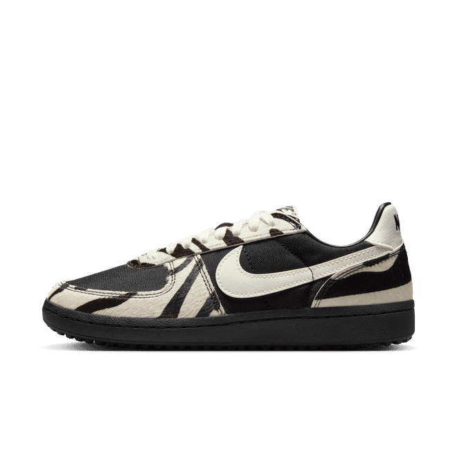 Nike WMNS Field General