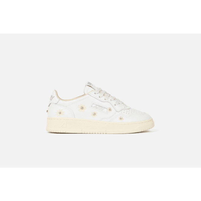 Autry Medalist Low WE01